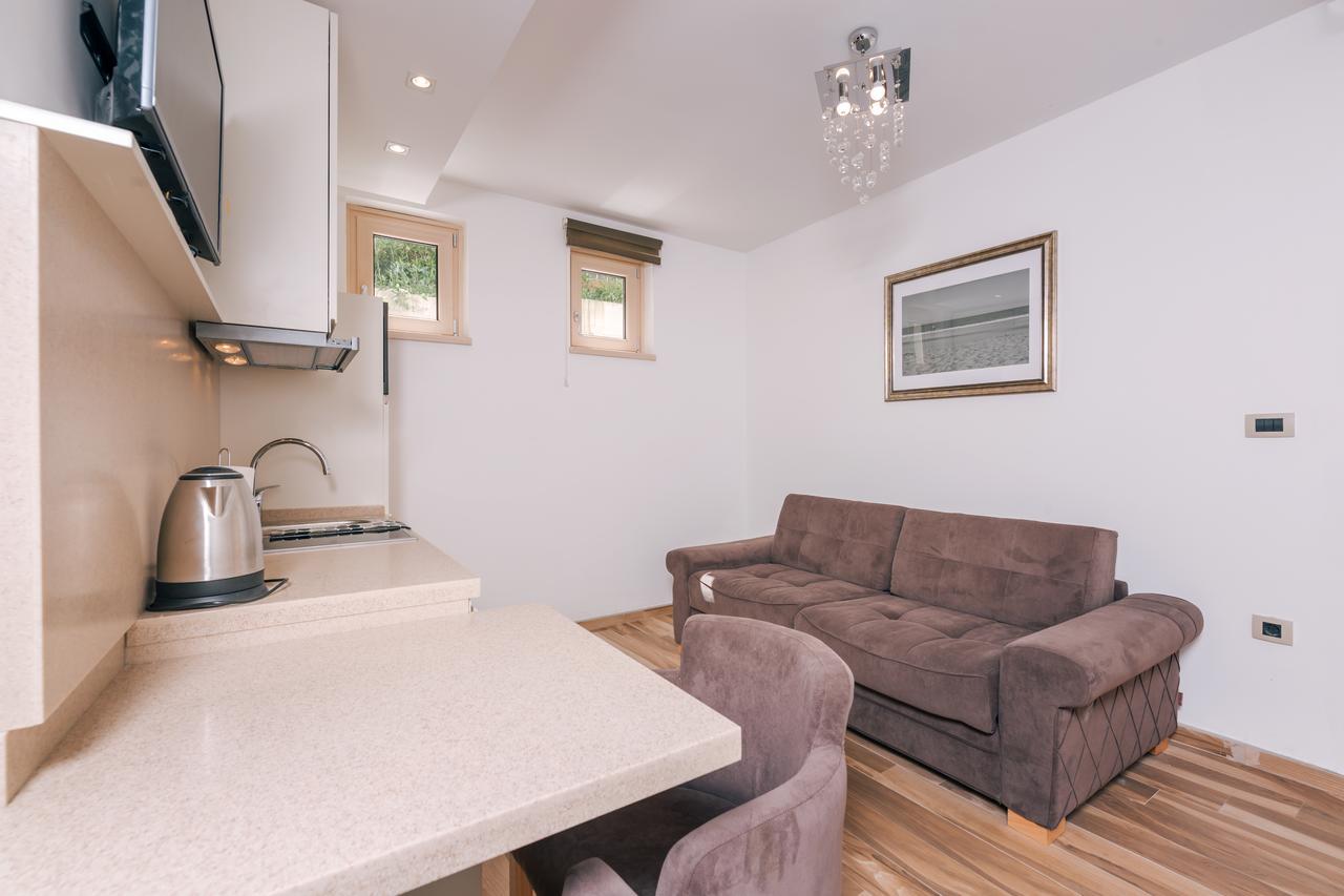 Villa Royal Apartments Тиват Екстер'єр фото